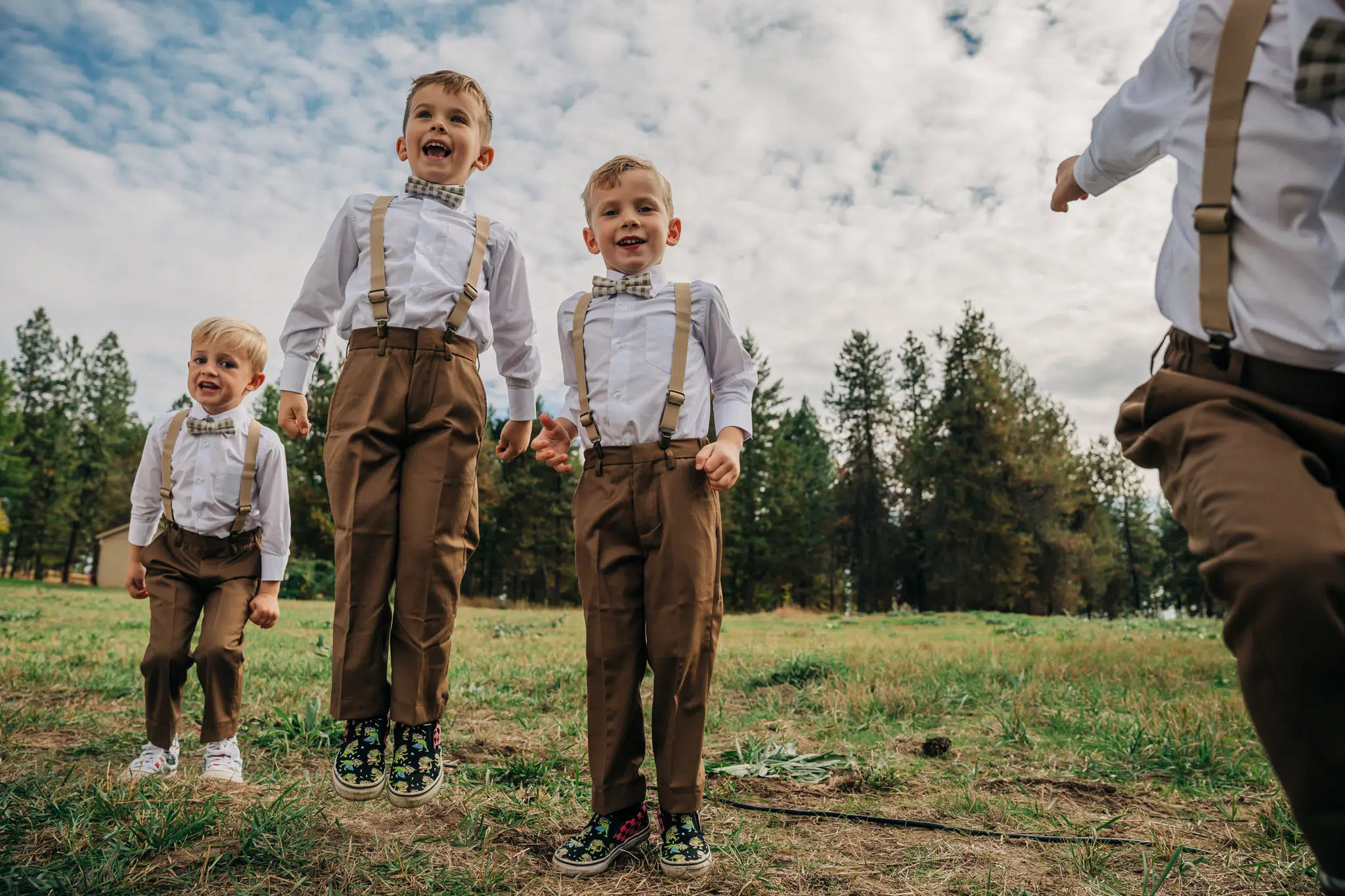 13.Bozeman Wedding Photographer Charles Moll Photography Portfolio -Kids Jumping