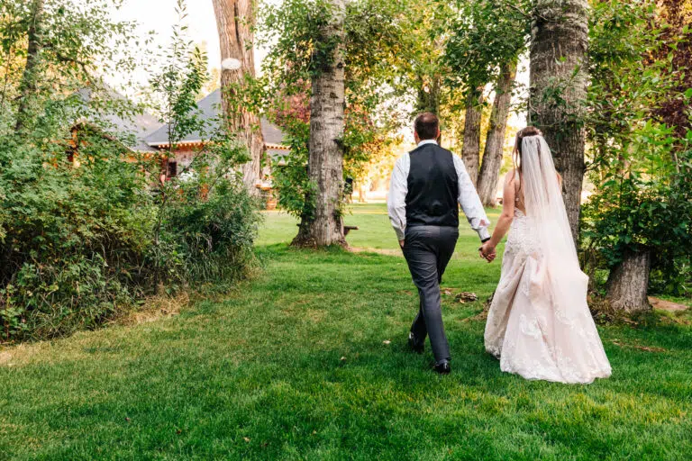 How Many Hours Of Wedding Photography Do You Actually Need?